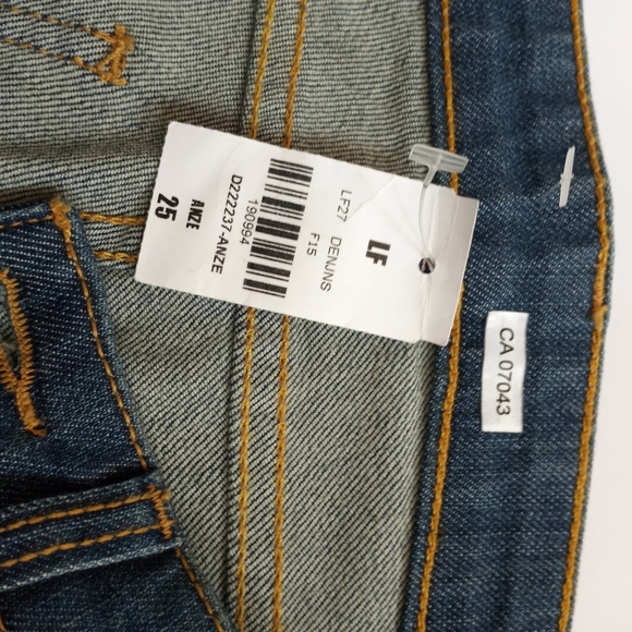 Carmar Stretch Denim Mid Rise Jean - Picture 11 of 12